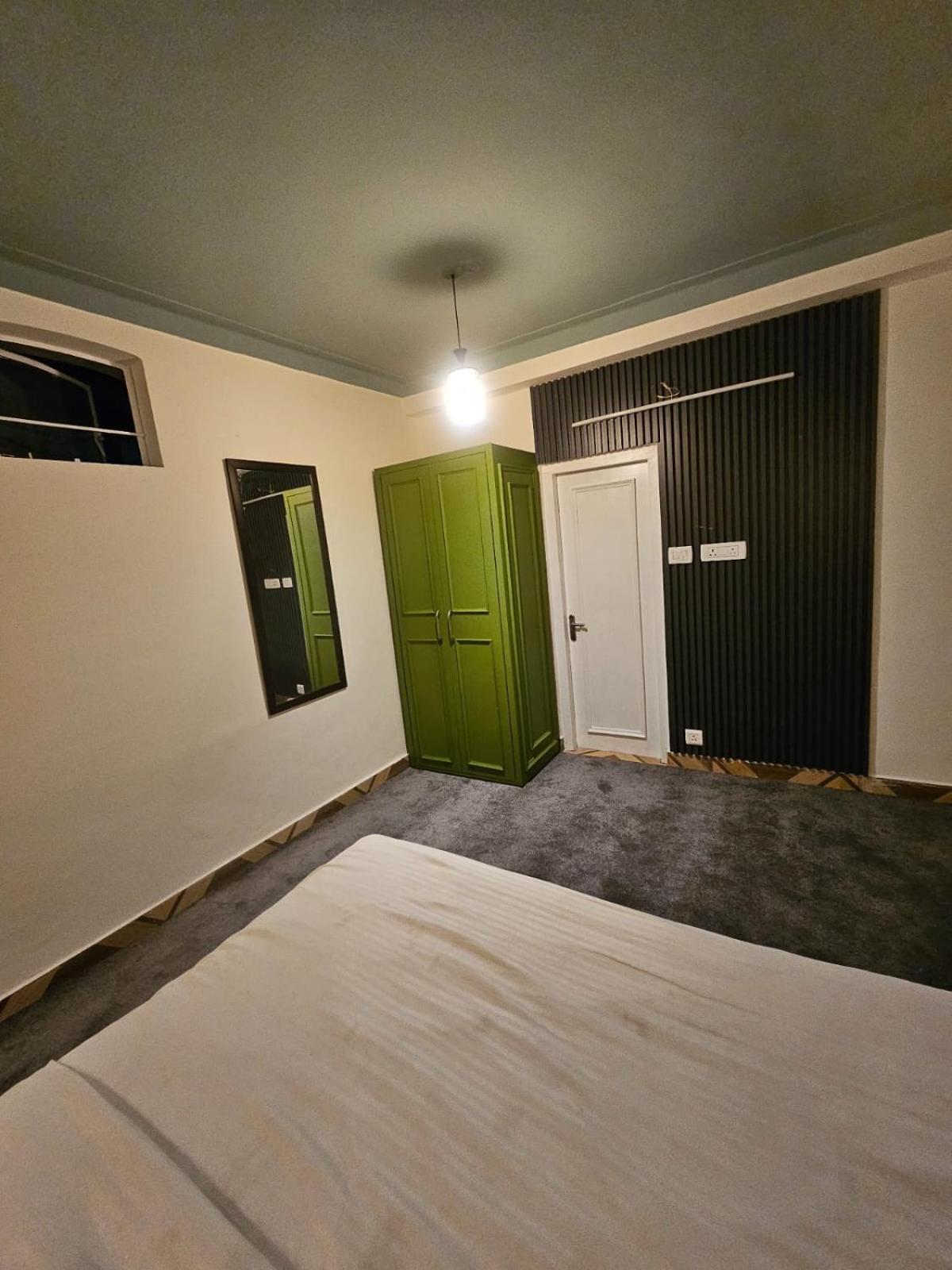 Hotel The Mussoorie International 外观 照片